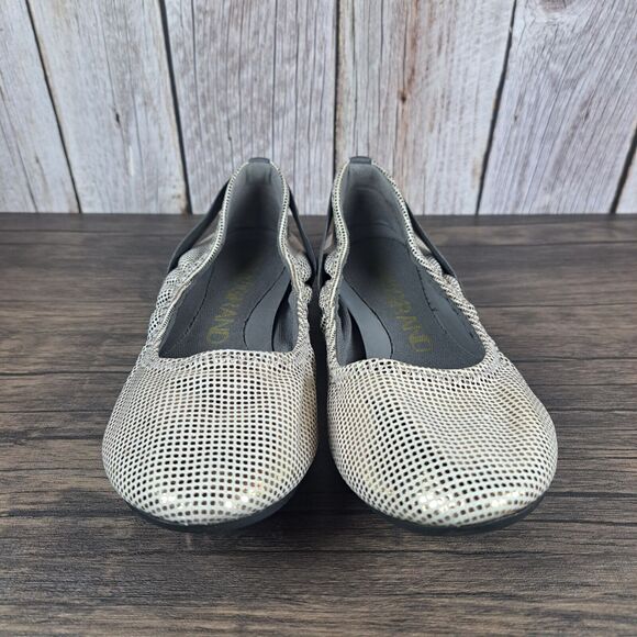 Cole Haan Zerogrand NYC Collab Stagedoor Ballet Flats Women's Sz 8 B GunmetalDot - Picture 2 of 8